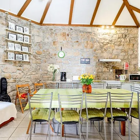 Ferienhaus Old Stone House With Private Swimming Pool Solin