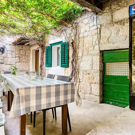 Old Stone House With Private Swimming Pool Solin
