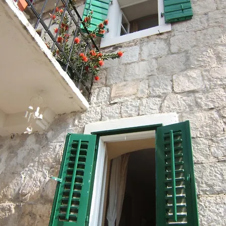 Ferienhaus Old Stone House With Private Swimming Pool