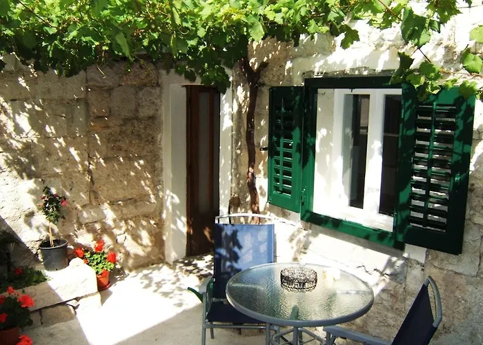 Old Stone House With Private Swimming Pool Vikendica *