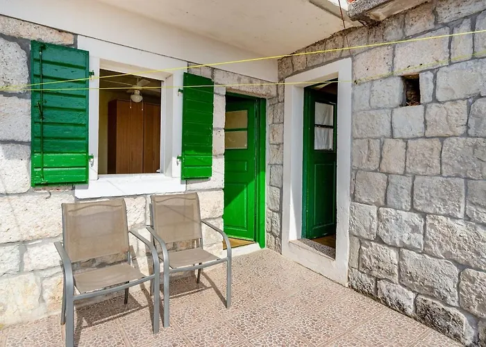 Vikendica Old Stone House With Private Swimming Pool *